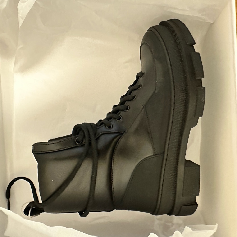 Ganni NWT Hiking Mix Combat Boots S1314 - Size 38